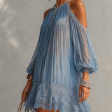 Abito Mini Blu Off-Shoulder Arricciato con Orlo in Pizzo