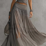 Set Top in Pizzo Grigio e Gonna Maxi Plissettata