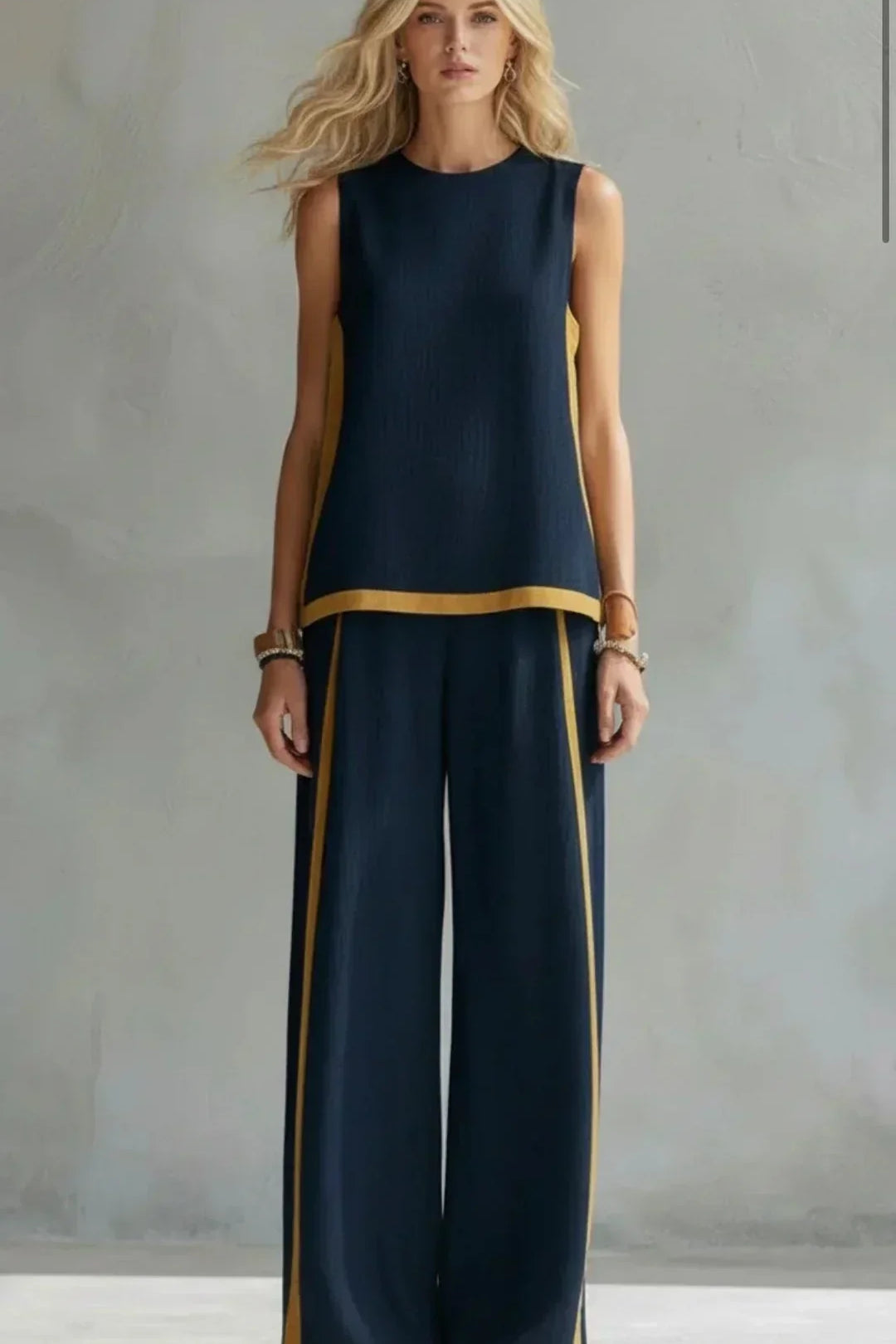 Ursula - Set Elegante e Casual di Gilet e Pantaloni con Finiture Bicolore