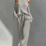 Set di Maglieria e Lino alla Moda