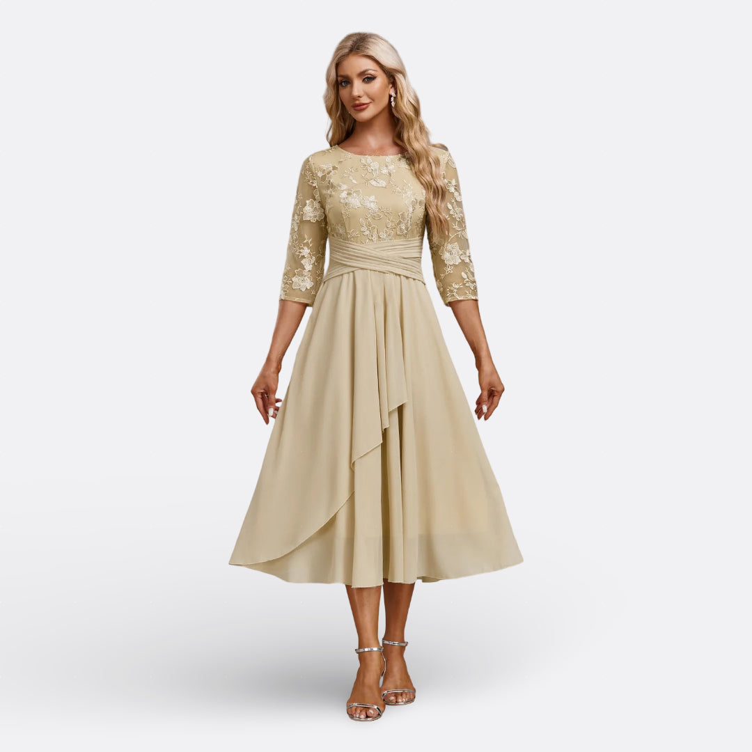 Marianna - Abito in pizzo a maniche corte