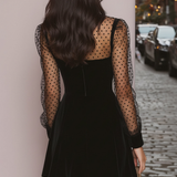 Vestito Mini in Velluto Nero con Maniche Trasparenti a Pois