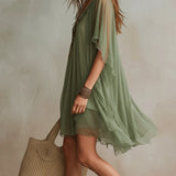 Abito Mini Fluttuante in Chiffon Verde con Scollo a V