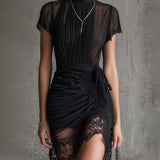 Abito Mini in Chiffon Nero con Vita Plissettata