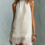 Chic Mini Abito con Scollo a Halter e Pizzo Color Avorio