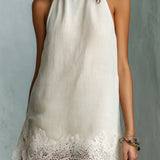 Chic Mini Abito con Scollo a Halter e Pizzo Color Avorio