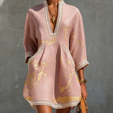 Abito Mini in Pizzo all'Uncinetto con Scollatura a V in Oro Rosa