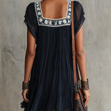 Abito Mini Plissettato in Chiffon Ricamato con Fiori Blu Navy