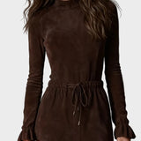 Abito midi elegante in scamosciato marrone scuro con laccio