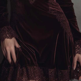 Vestito Mini in Velluto Borgogna con Pizzo